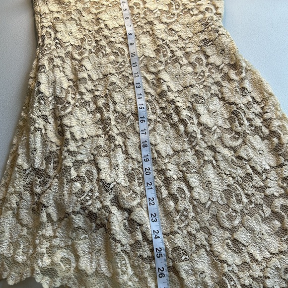 Fredericks of Hollywood Lace Asymmetrical Hem One Sleeve Dress Cream Size XL - Picture 6 of 8